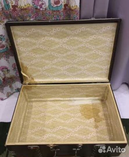 Старинные чемоданы