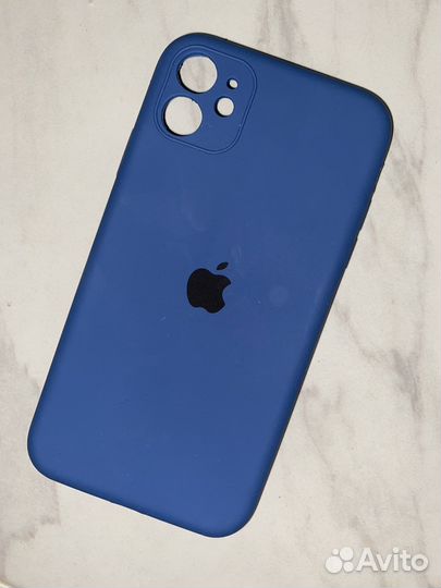 Чехол на iPhone 11