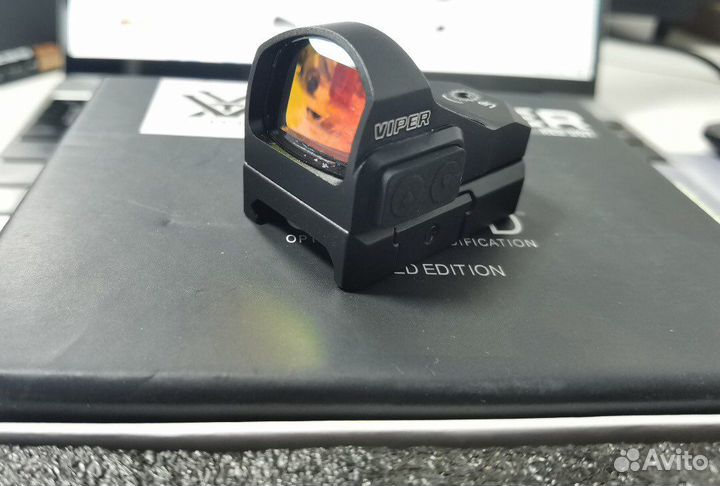 Коллиматорный прицел vortex viper RED DOT (6 MOA)