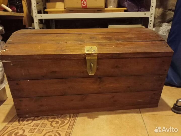 Сундук и машина, дерево. Ручная работа