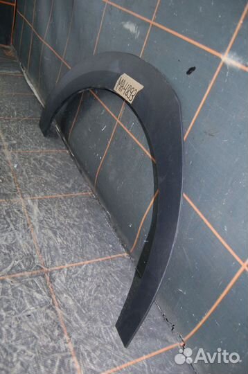 Накладка крыла заднего правого- Mercedes-Benz W213