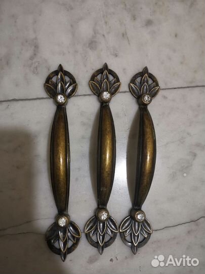 Мебельные ручки