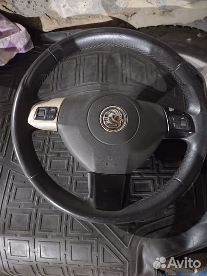 Руль на Opel astra h