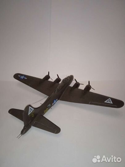 Revell 1/72 Boeing B-17