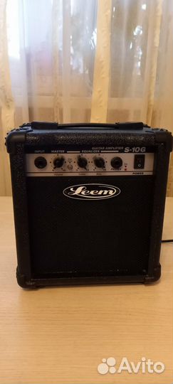 Гитарный комбоусилитель Leem 10 ватт