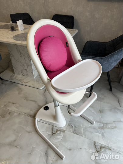 Стульчик для кормления mima moon