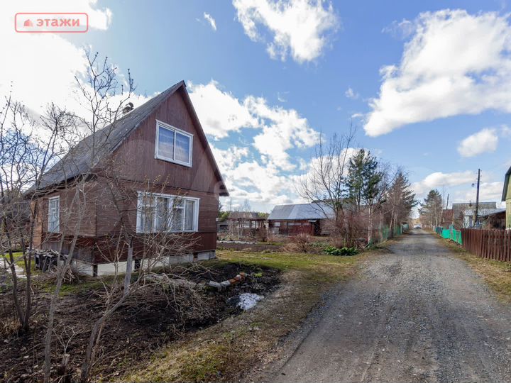 Дача 72 м² на участке 7,6 сот.