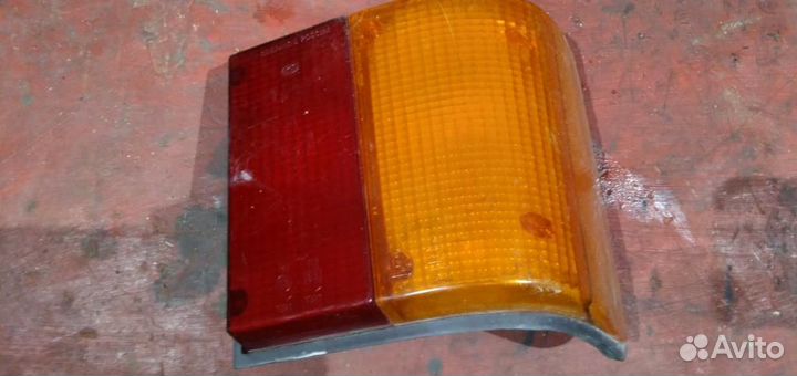 Волга 31029 фонарь задний правый