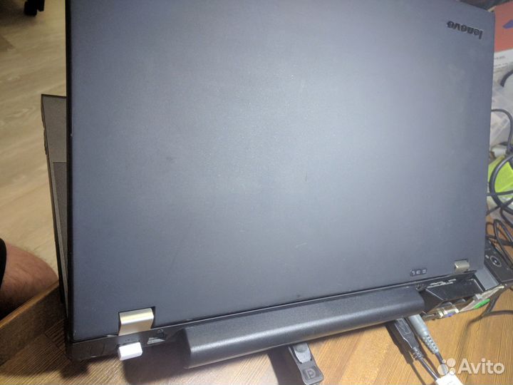 Ноутбук,рабочая станция Lenovo W520 c док-станцией