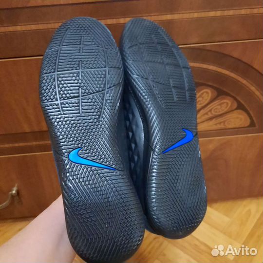 Кроссовки nike р.41