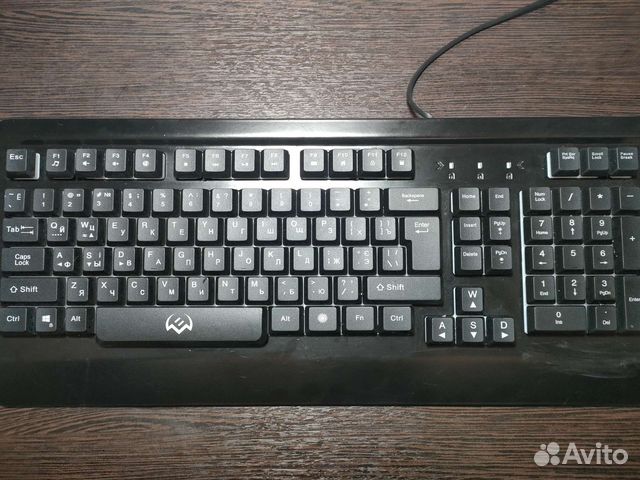 Игровая клавиатура с подсветкой