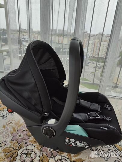 Автолюлька Peg Perego Primo Viaggio Lounge+база
