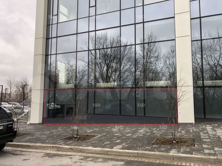 Сдам торговое помещение, 128.9 м²