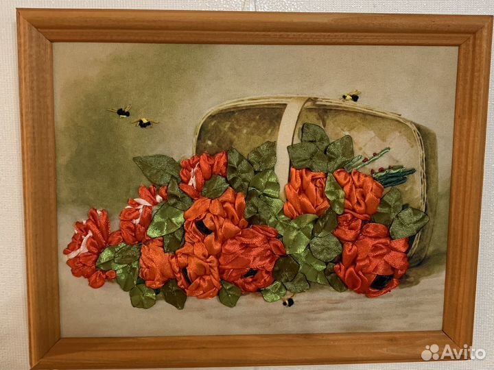 Картины, вышитые лентами