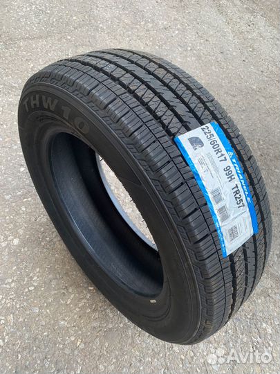 Triangle TR257 225/60 R17