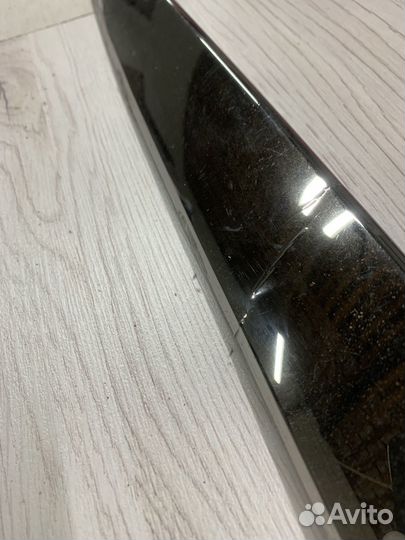 Накладка крышки багажника nissan almera G15