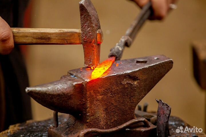 Художественная ковка (кованые изделия)