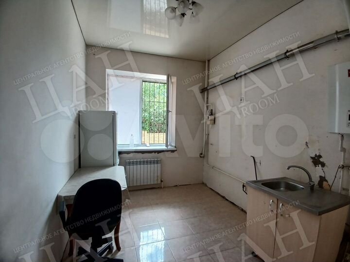 1-к. квартира, 37 м², 1/3 эт.