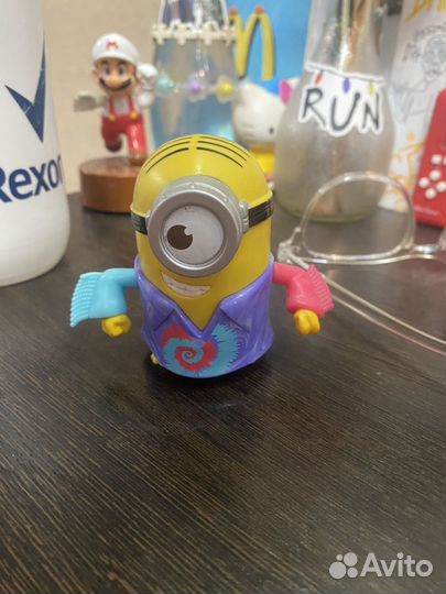 Миньоны из макдональдса