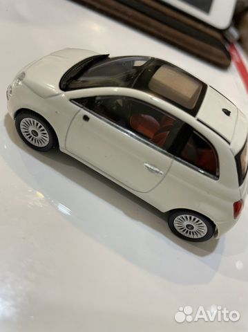 Модель автомобиля fiat 500 м 1:43