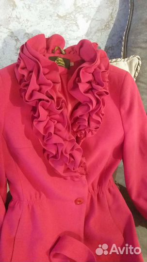 Пальто женское 48 размер б.у