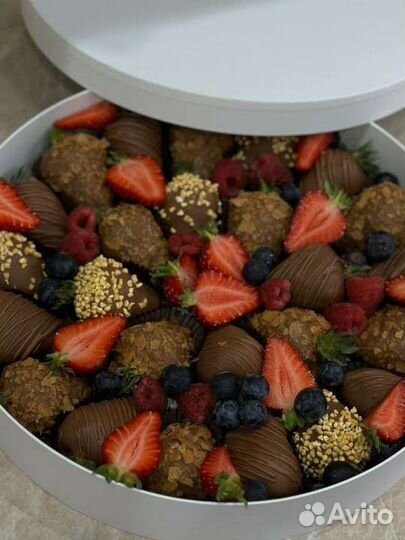 Коробки подарочные