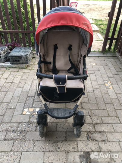 Коляска прогулочная с большими колесами