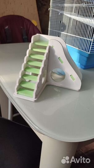 Игрушка горка для грызунов