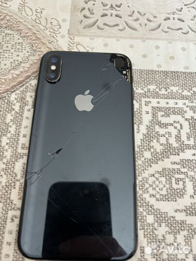 iPhone X, 256 ГБ
