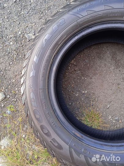 Goodyear UltraGrip Extreme 185/70 R14