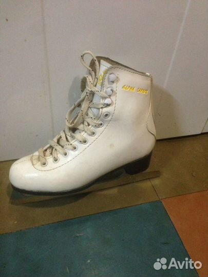 Фигурные коньки