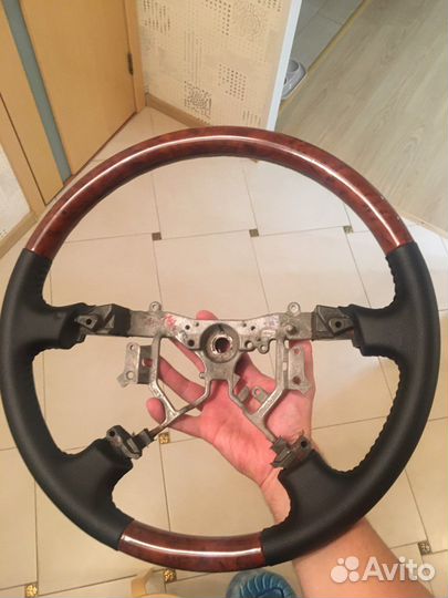 Руль дерево косточка Land Cruiser 100,LX470