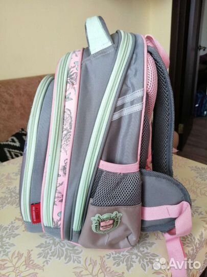 Рюкзак школьный