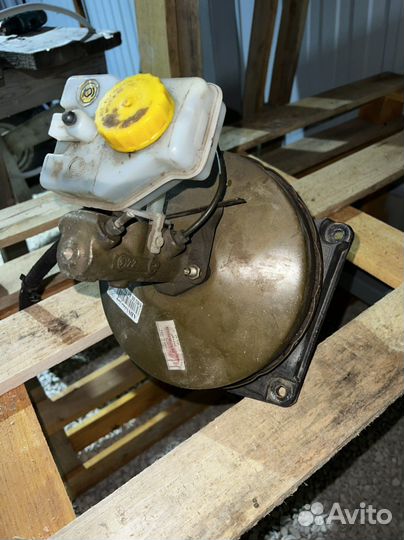 Samand вакуумный усилитель тормозов с педалями