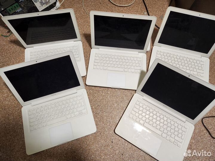 Apple macbook А1342 лот 8шт