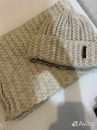Комплект шапка и шарф