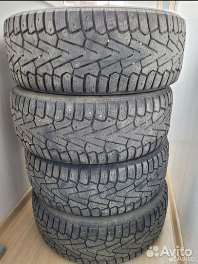 Pirelli Winter Ice Zero 205/60 R16 96T