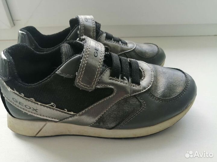Кроссовки и босоножки для девочки 30 размер. Geox