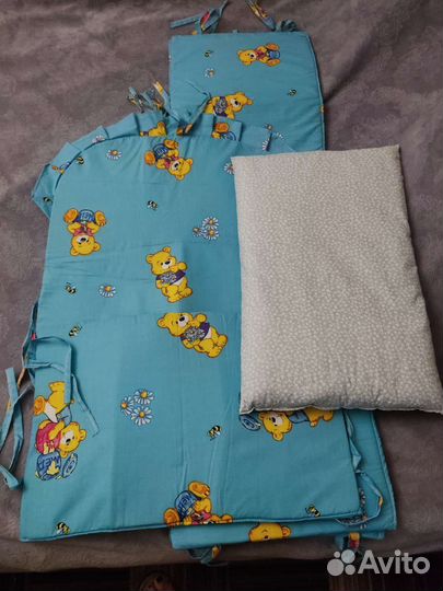 Бортики в кроватку