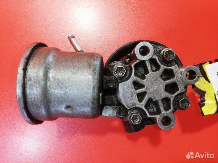 Насос гур Toyota Vitz SCP10 1SZ-FE 1999-2005