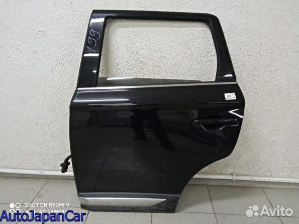 Левая дверь Mitsubishi Outlander III