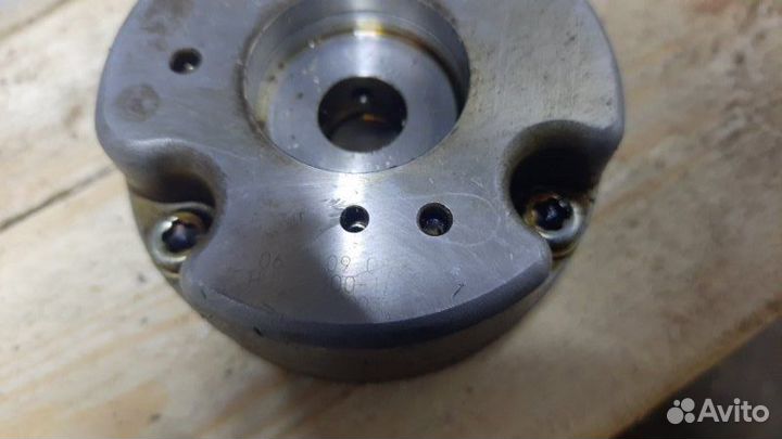 Механизм изменения фаз грм Audi A6 C6 AUK 2006