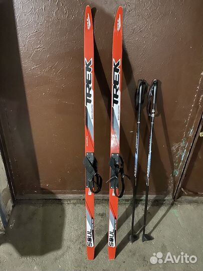 Беговые лыжи