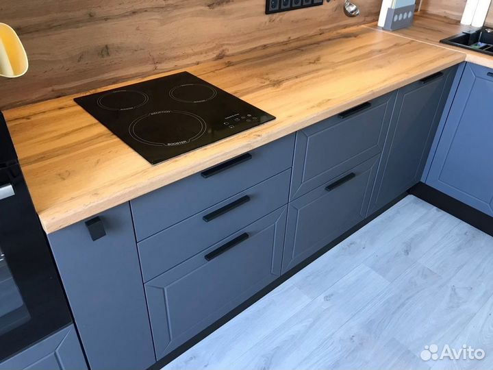 Кухня модульная серая новая