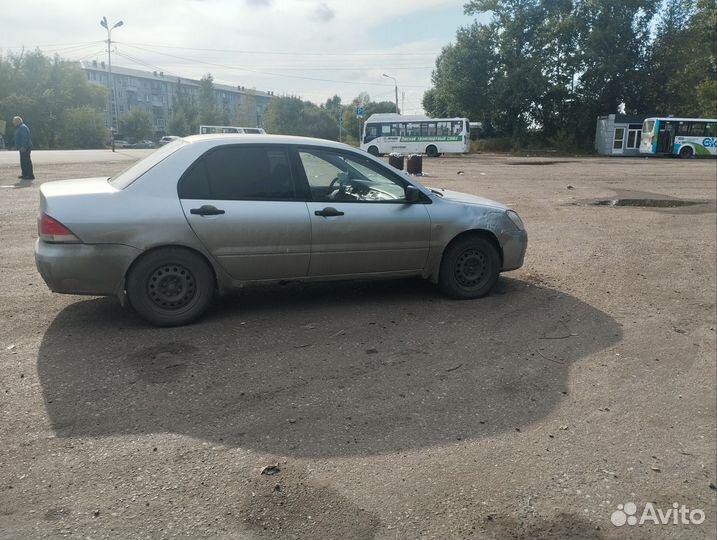 Mitsubishi Lancer 1.3 МТ, 2004, 180 000 км