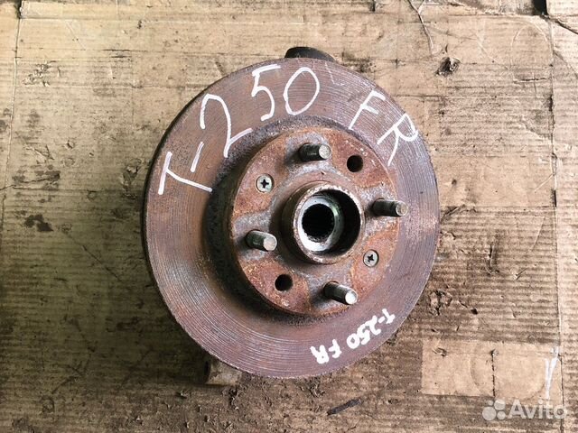 Chevrolet aveo т250 кулак поворотный