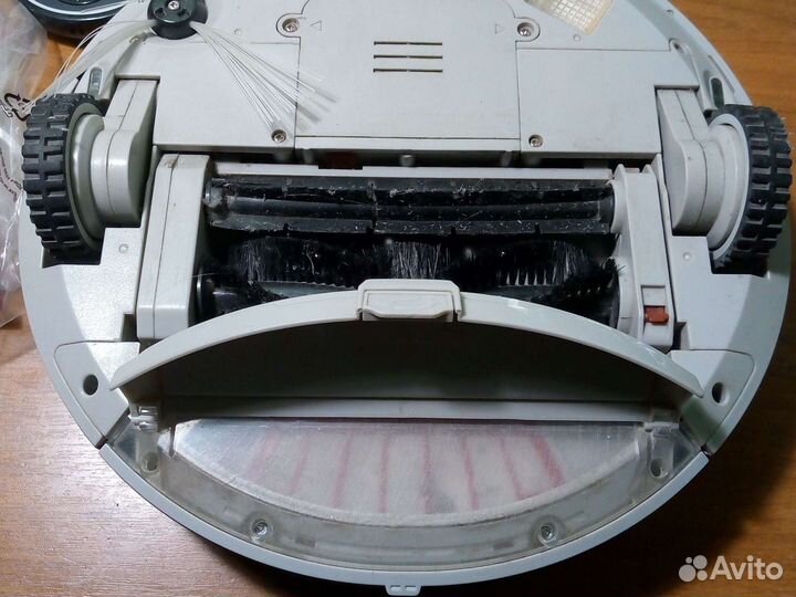 Робот пылесос HEC MR510 под восстановление