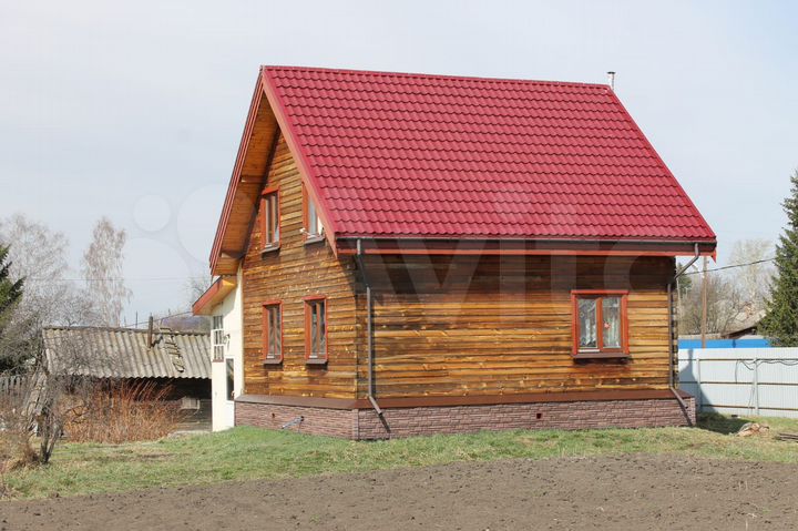 Дом 114 м² на участке 17 сот.