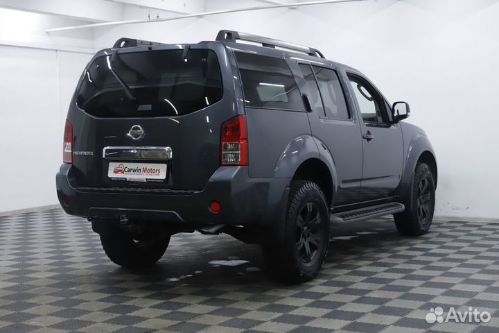 Nissan Pathfinder 2.5 AT, 2013, 165 000 км
