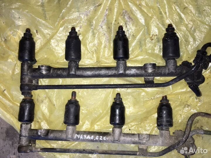 Топливная рампа форсунка Mazda 626 GE 91-97 гг